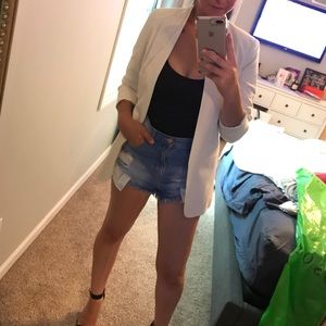 IVORY LONG SLEEVE BLAZER